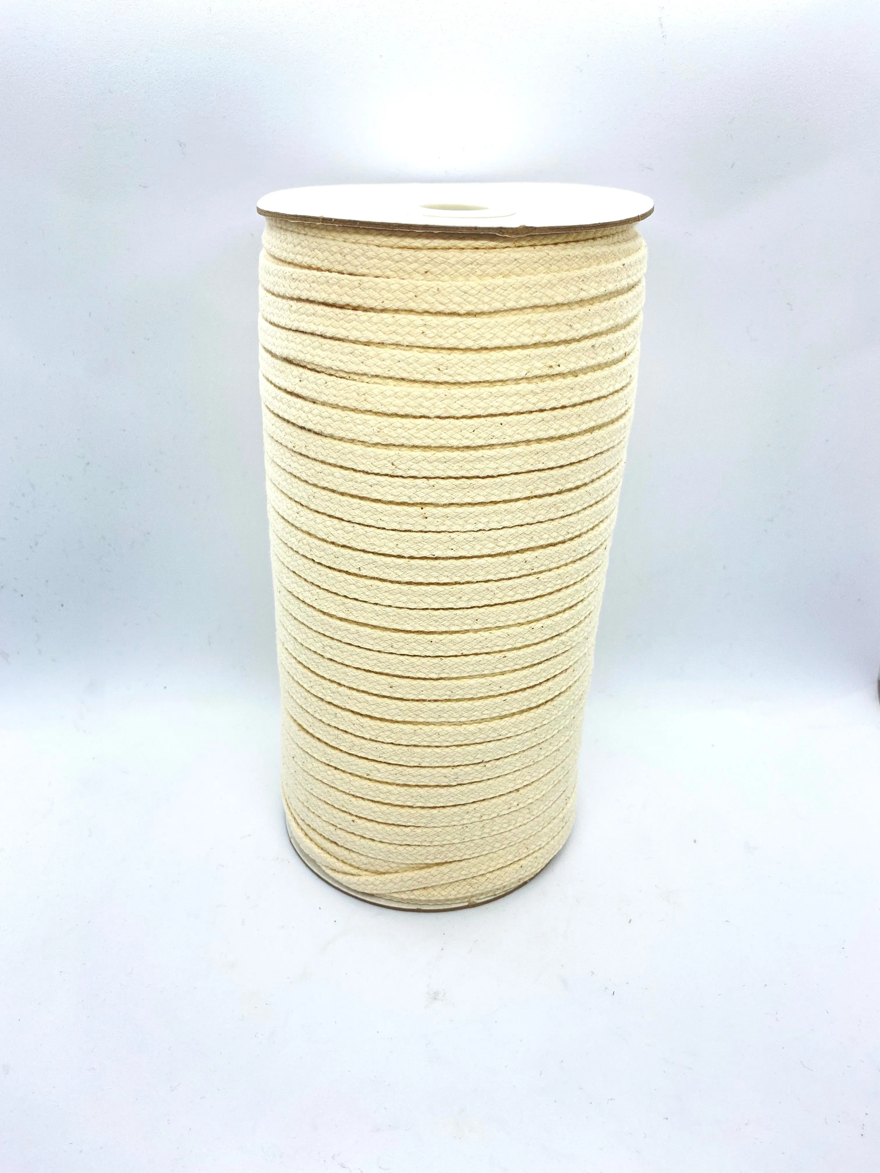 1/4" Natural Flat Cotton Cord
