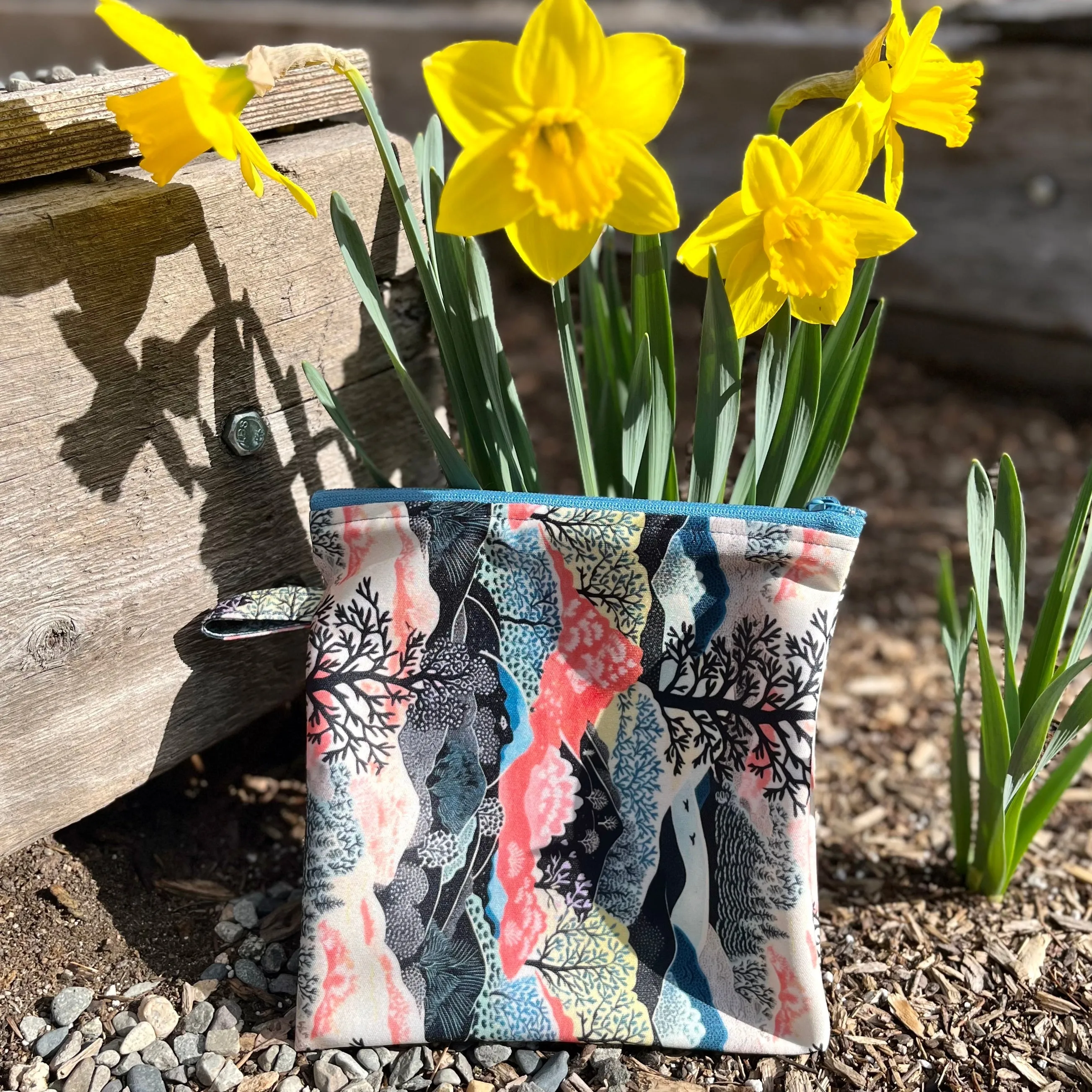 Adventurista Food Bag