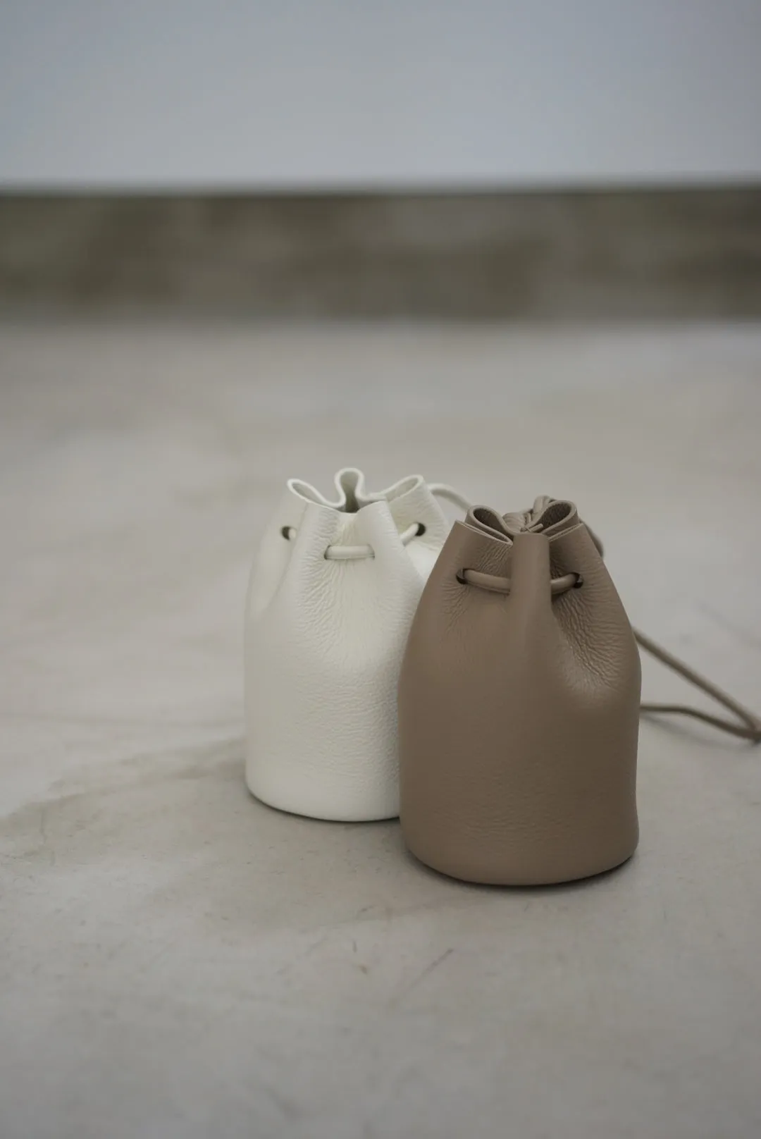 Aeta / PG57 HAND POUCH : MINI