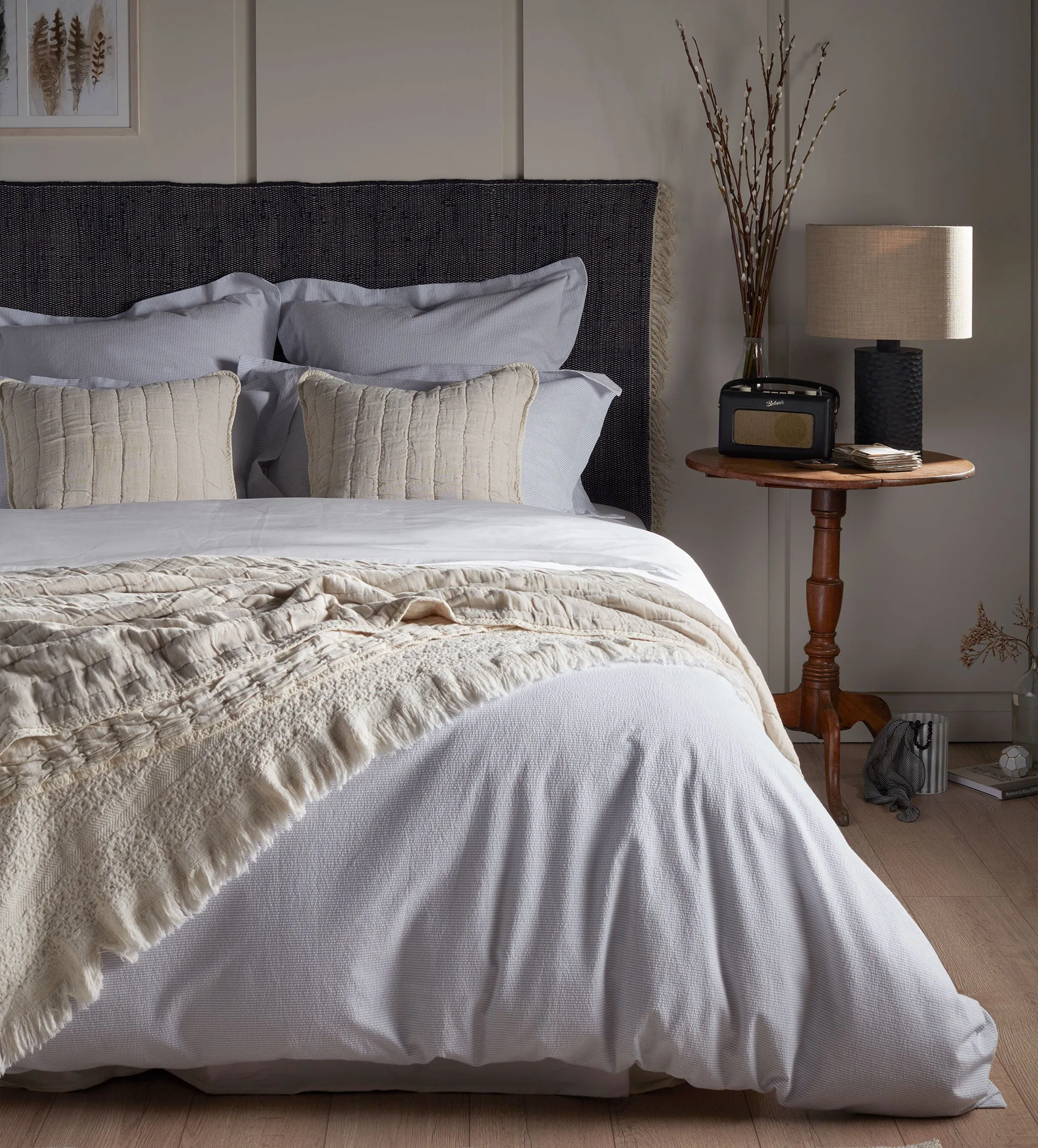 Cream Filipa 100% Cotton Throw