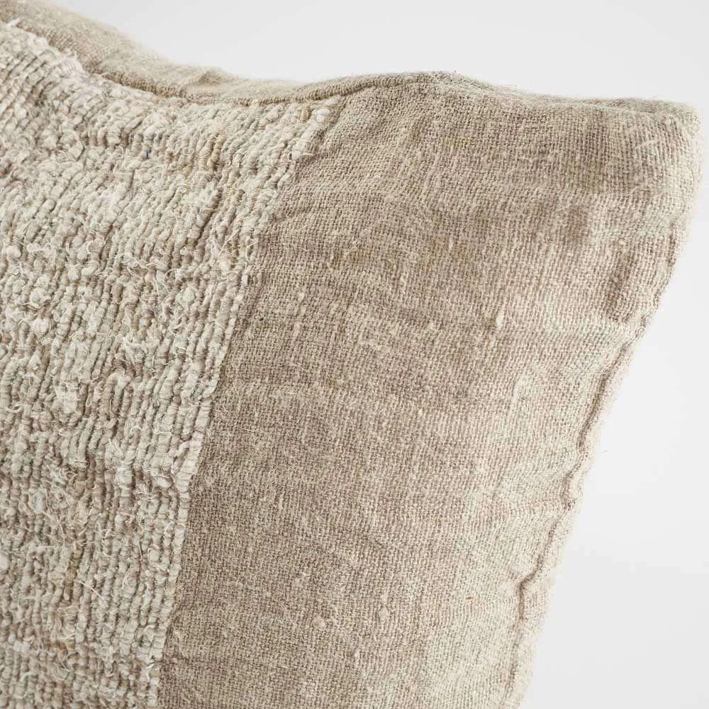 EADIE RAFFINE LINEN CUSHION