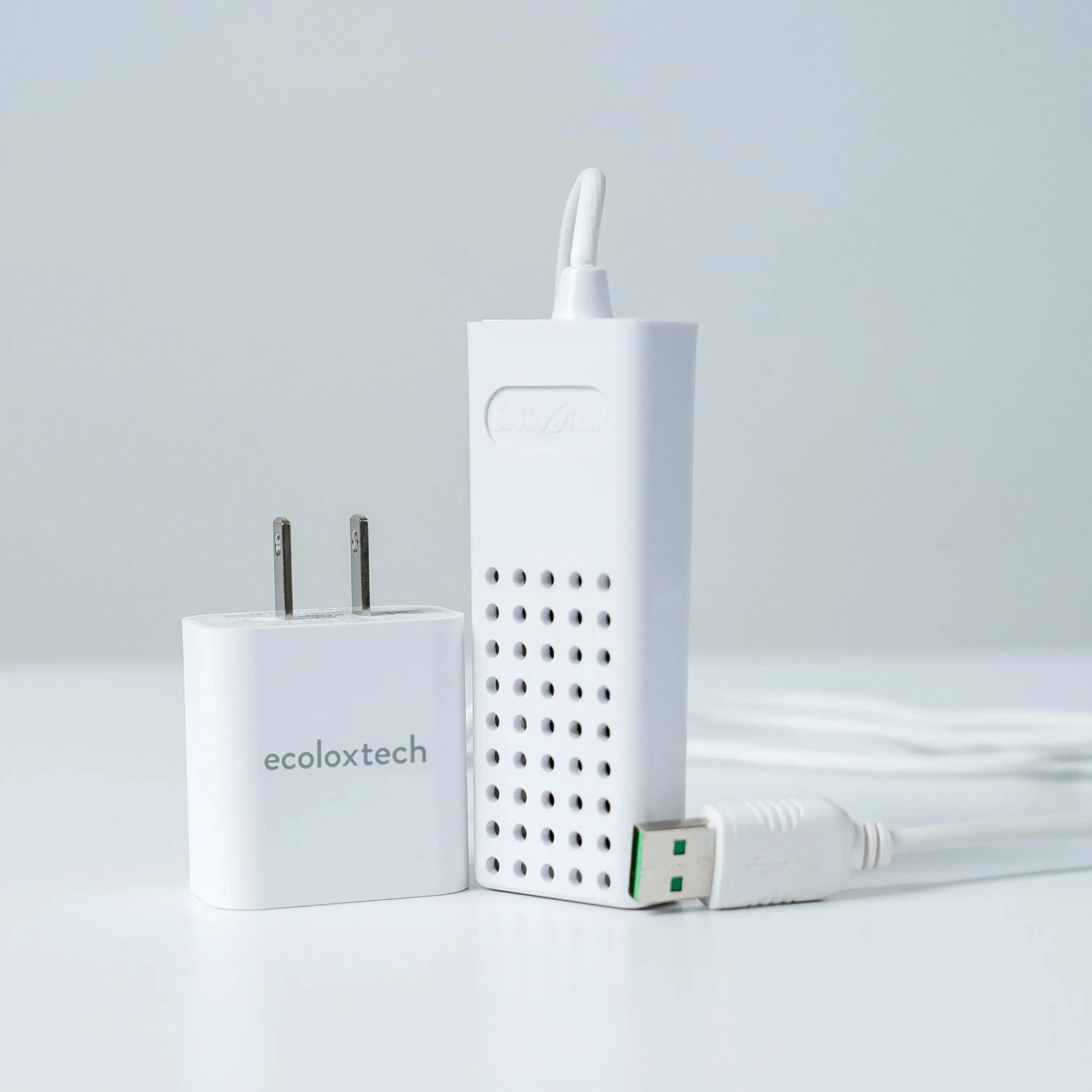 Ecoloxtech Micro - travels sized Natural sanitizer and cleaner, power supply included