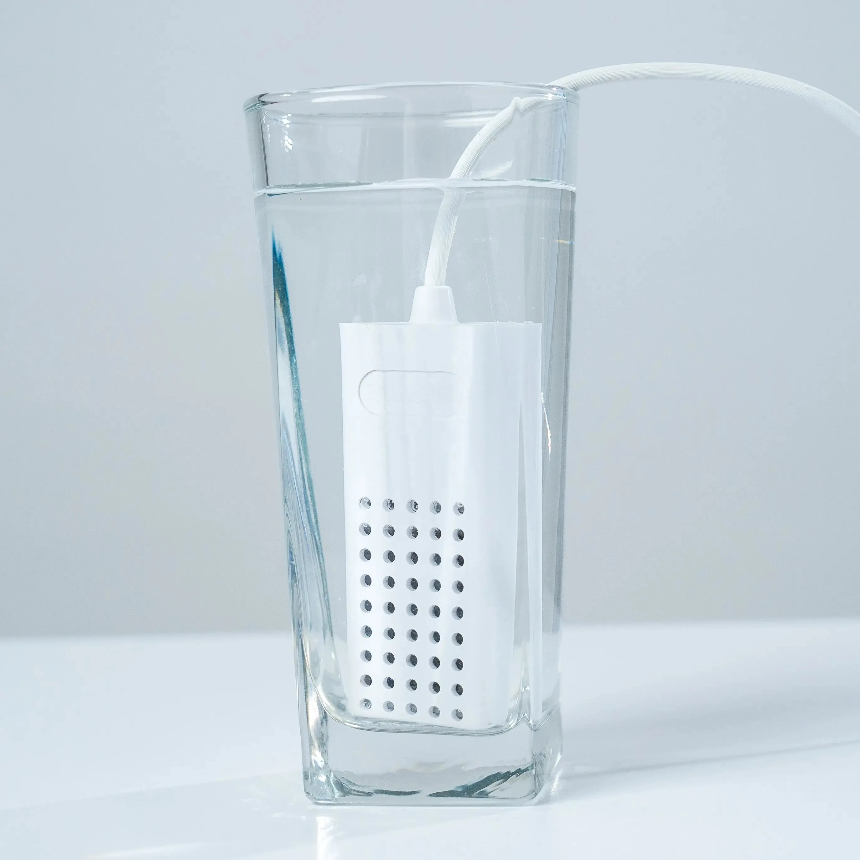 Ecoloxtech Micro - travels sized Natural sanitizer and cleaner, power supply included