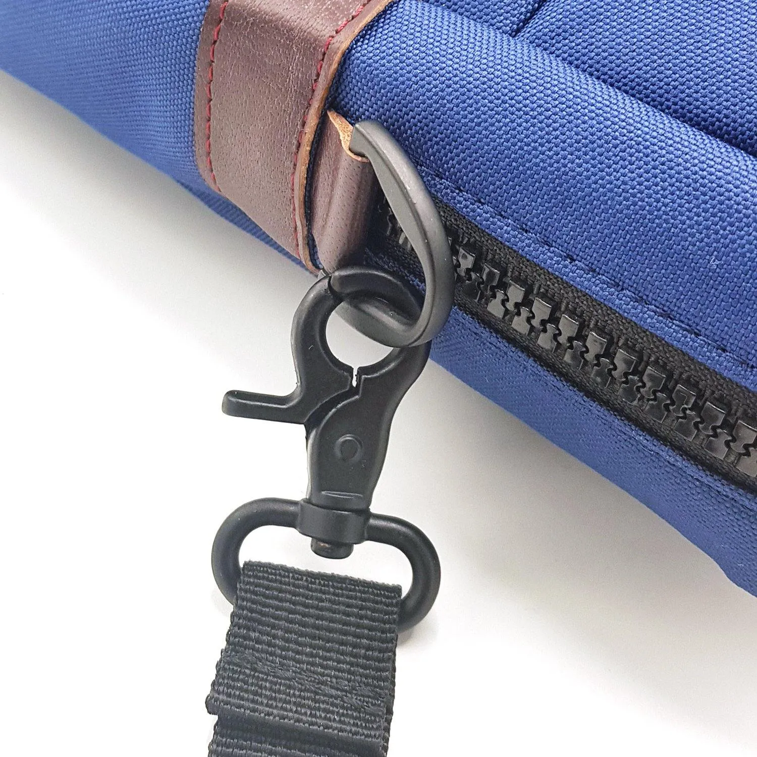 EXPLORER PRO - BLUE