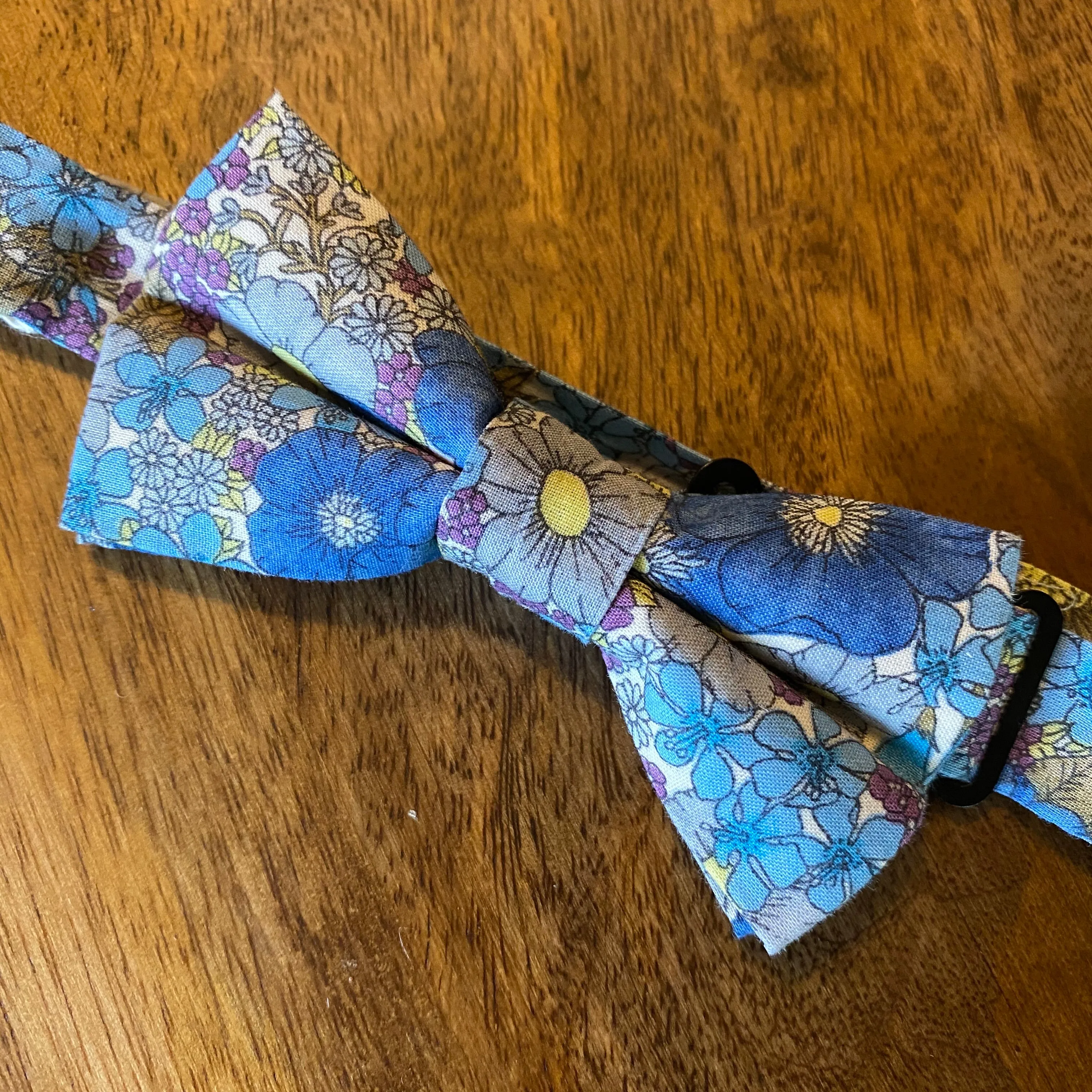 JIMMER || BOY BOW TIE