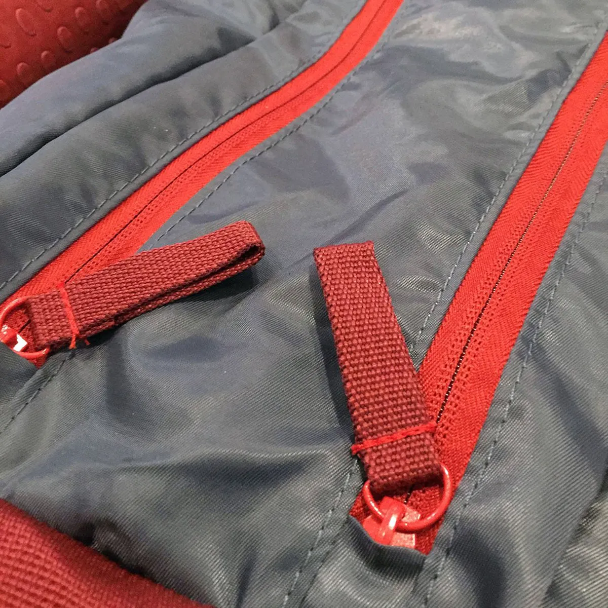 Lifeline USA Natural Fitness Warrior YOGO Traveler Yoga Bag - Gray/Red