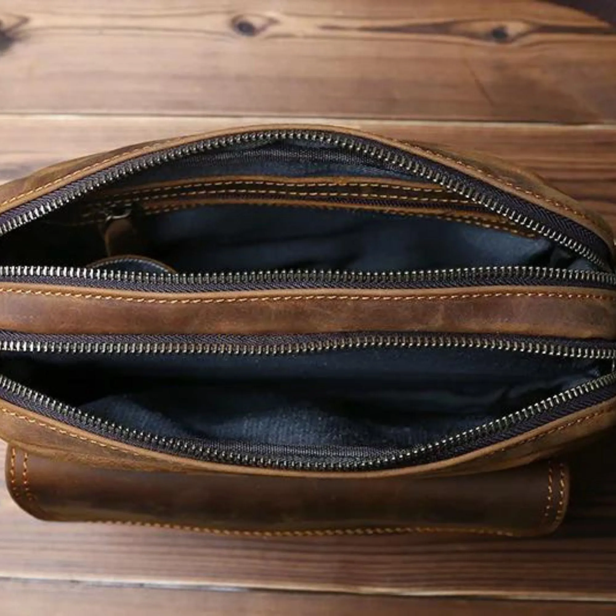 Luxury Men's Leather Messenger Bag