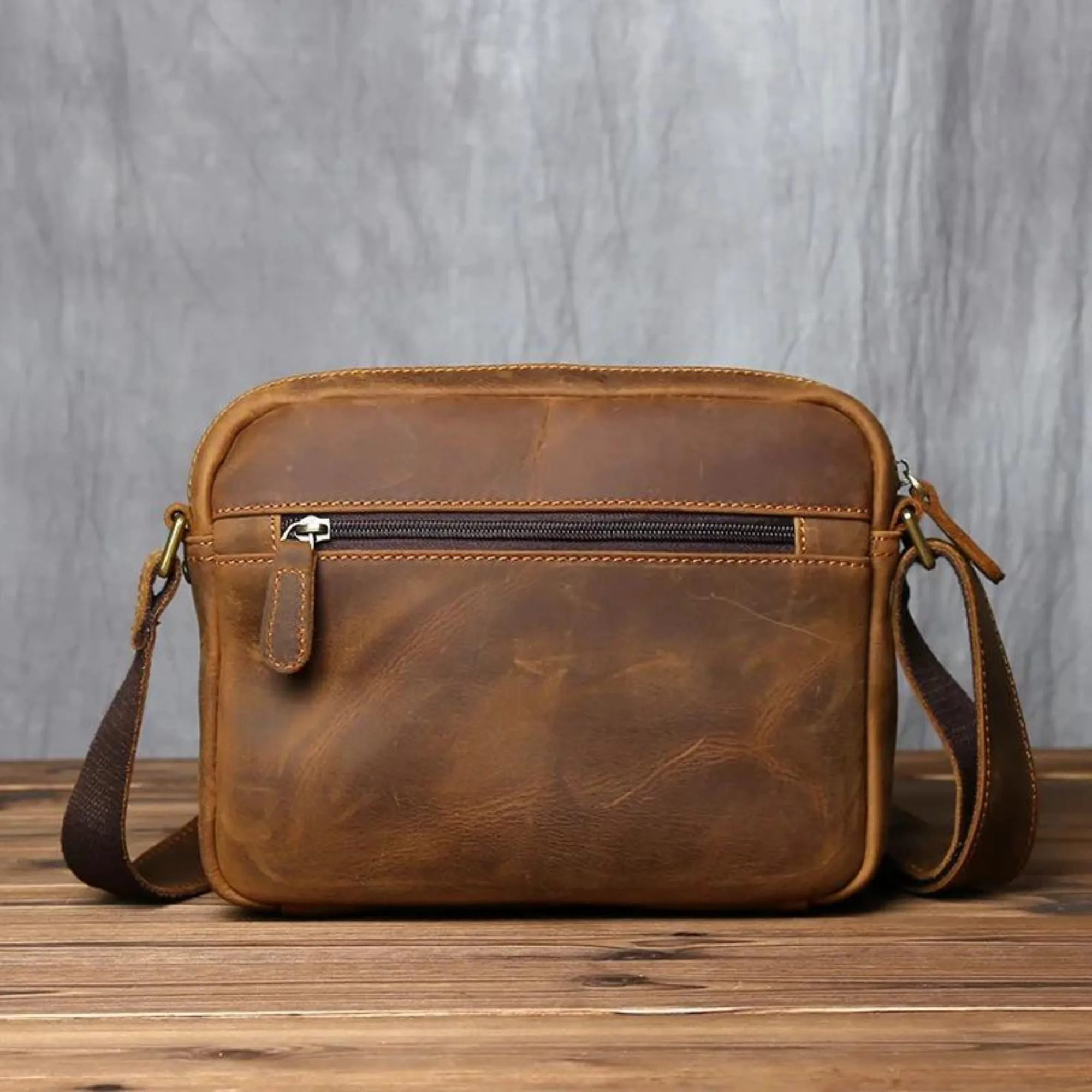 Luxury Men's Leather Messenger Bag