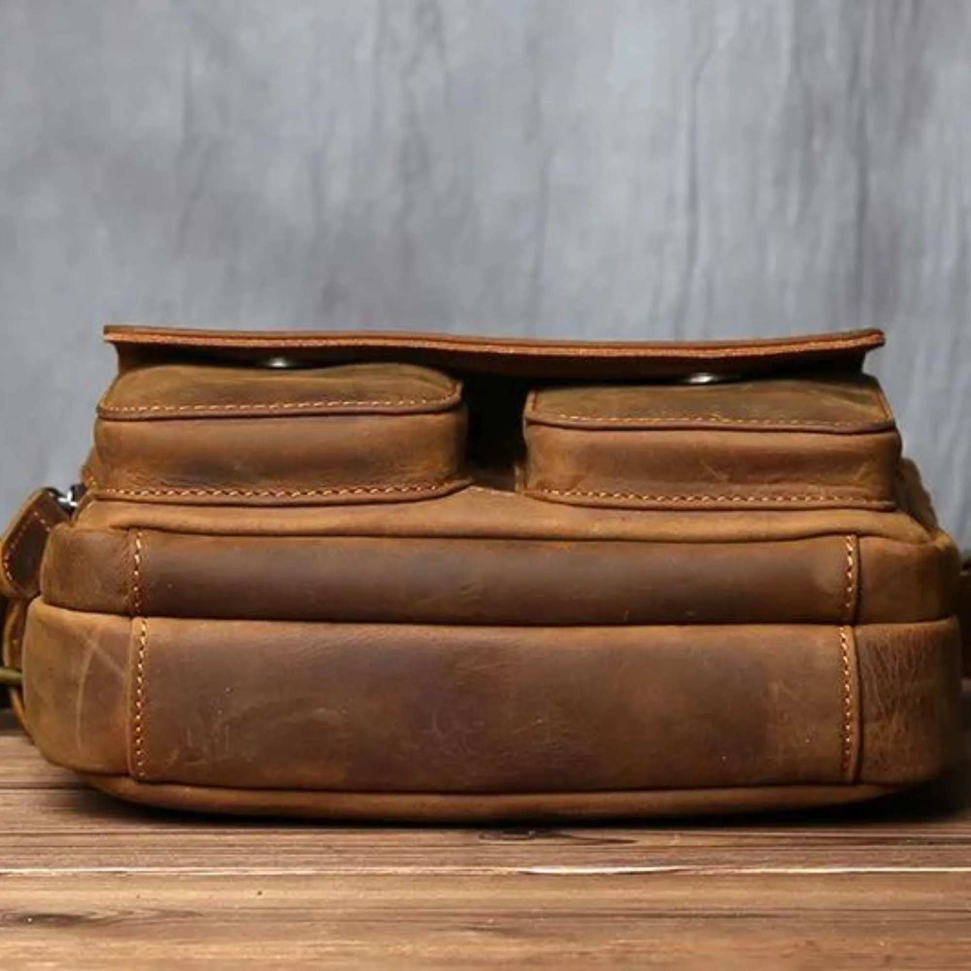 Luxury Men's Leather Messenger Bag