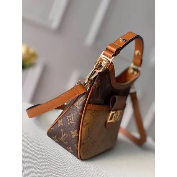 Monogram Reverse Canvas Dauphine Mini Hobo Bag M44395 2020