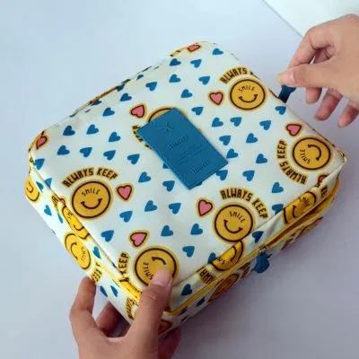 Nylon Travel Cosmetic Bag Fahion Packing Cubes Travel Cosmetic Bag Neceser Home Travel Storage bag Makeup Bag Organizer Wash Bag