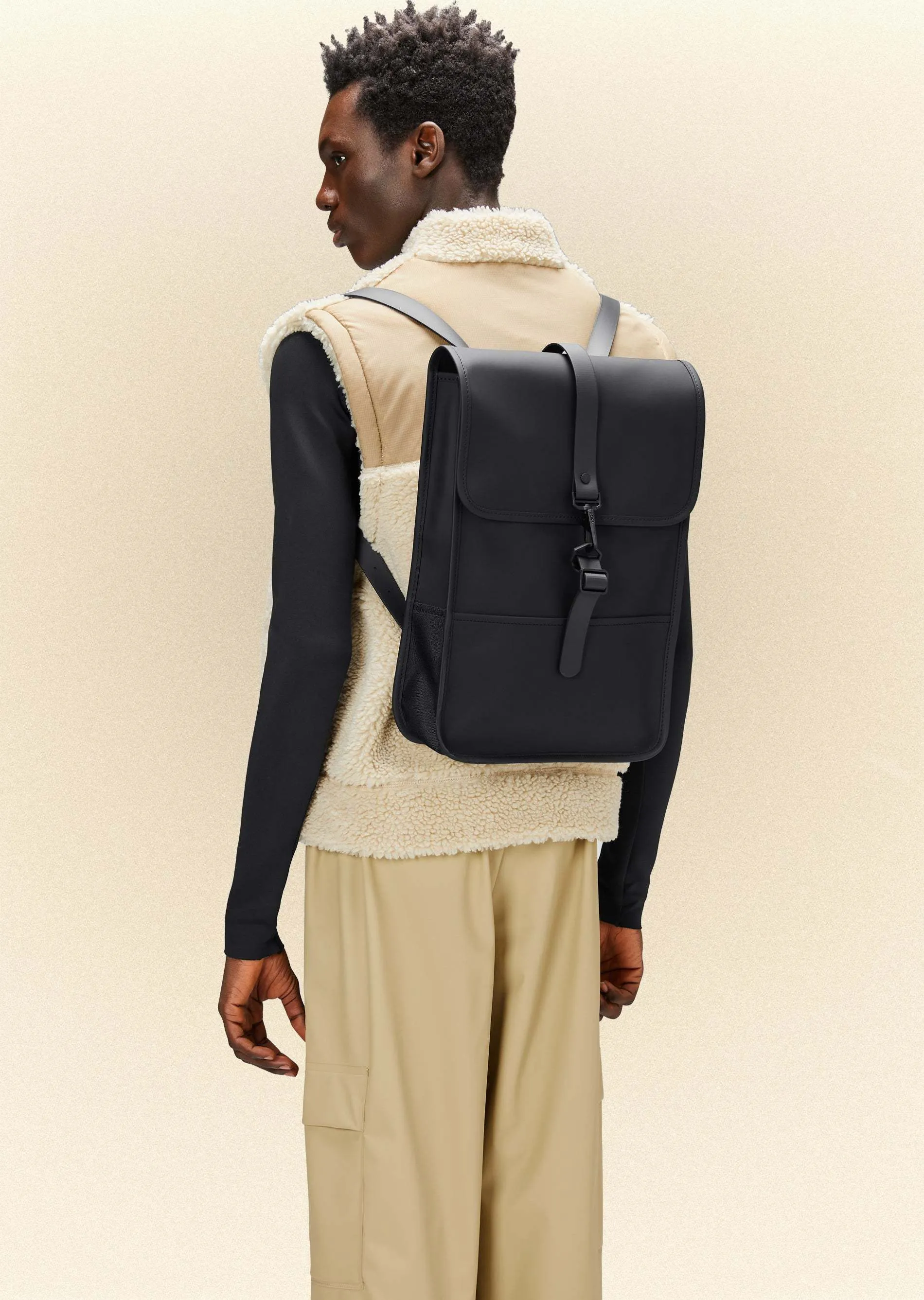 Rains Backpack Mini W3 Black | Buy Rains Backpack Mini W3 Black here | Outnorth